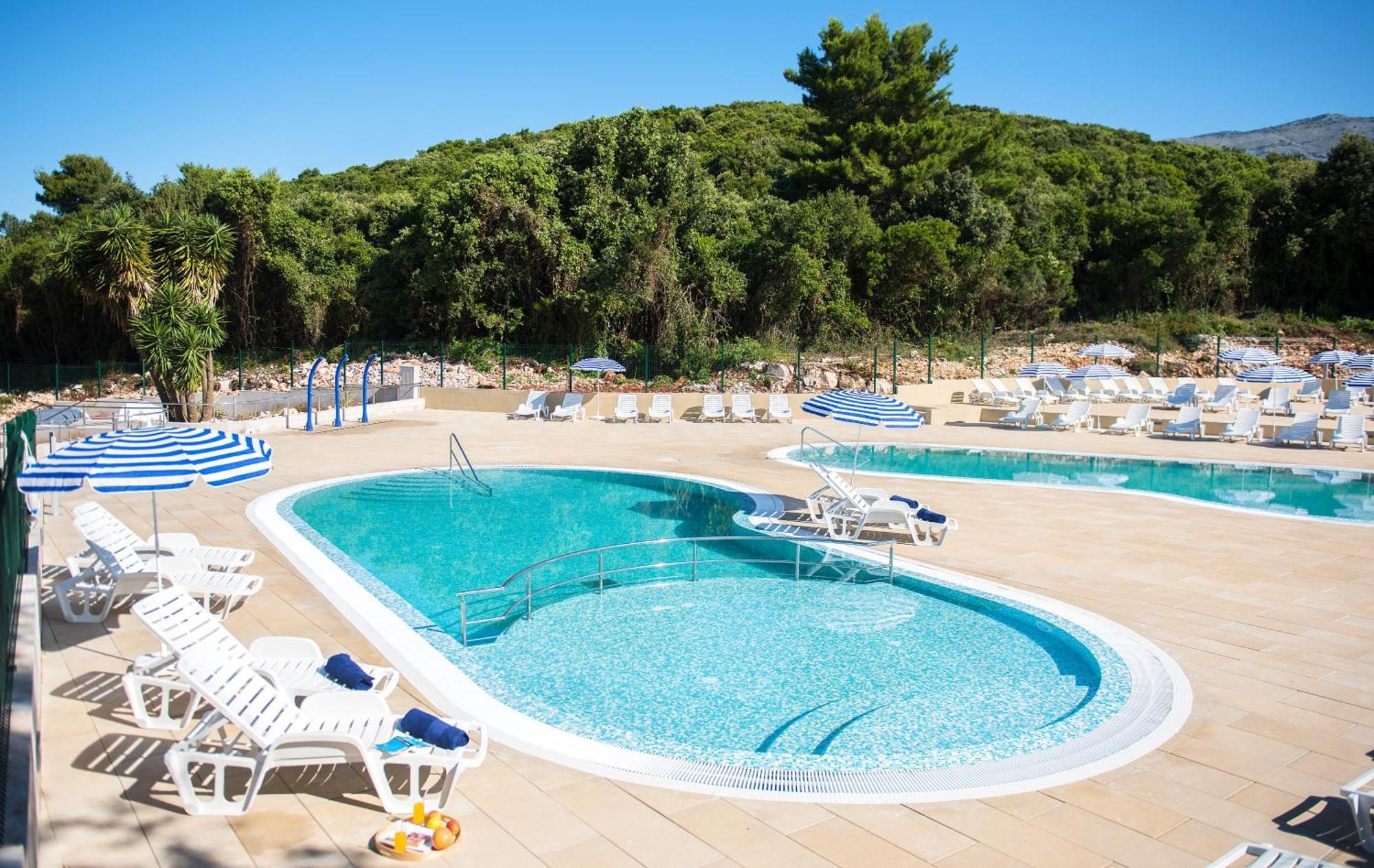 Aminess Planet Camping Holiday Homes Port9 كورتْشولا المظهر الخارجي الصورة
