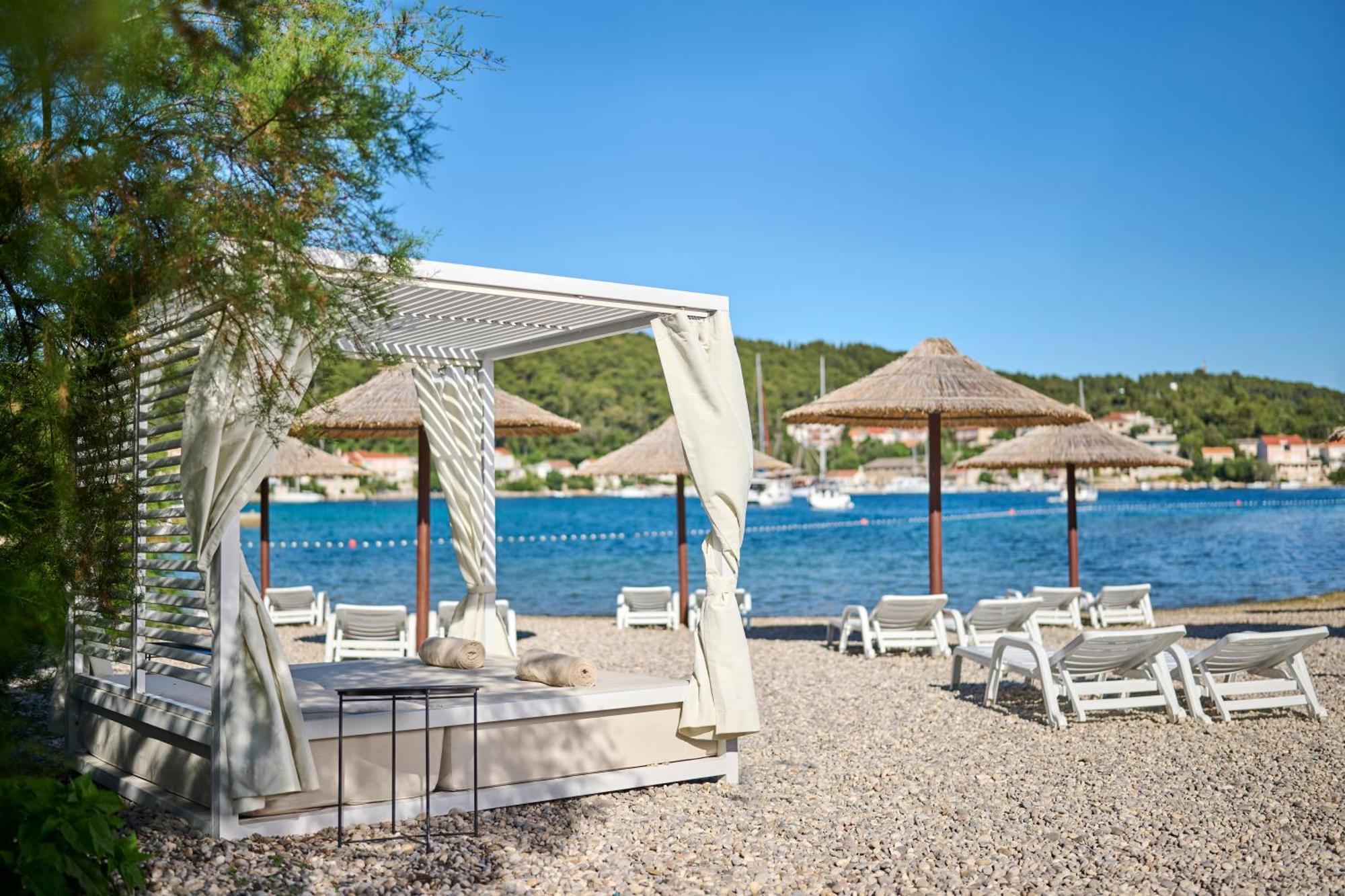Aminess Planet Camping Holiday Homes Port9 كورتْشولا المظهر الخارجي الصورة